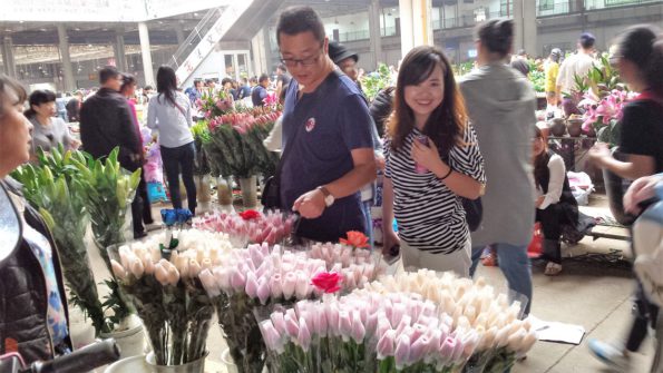 kunmingflowermarketsmile